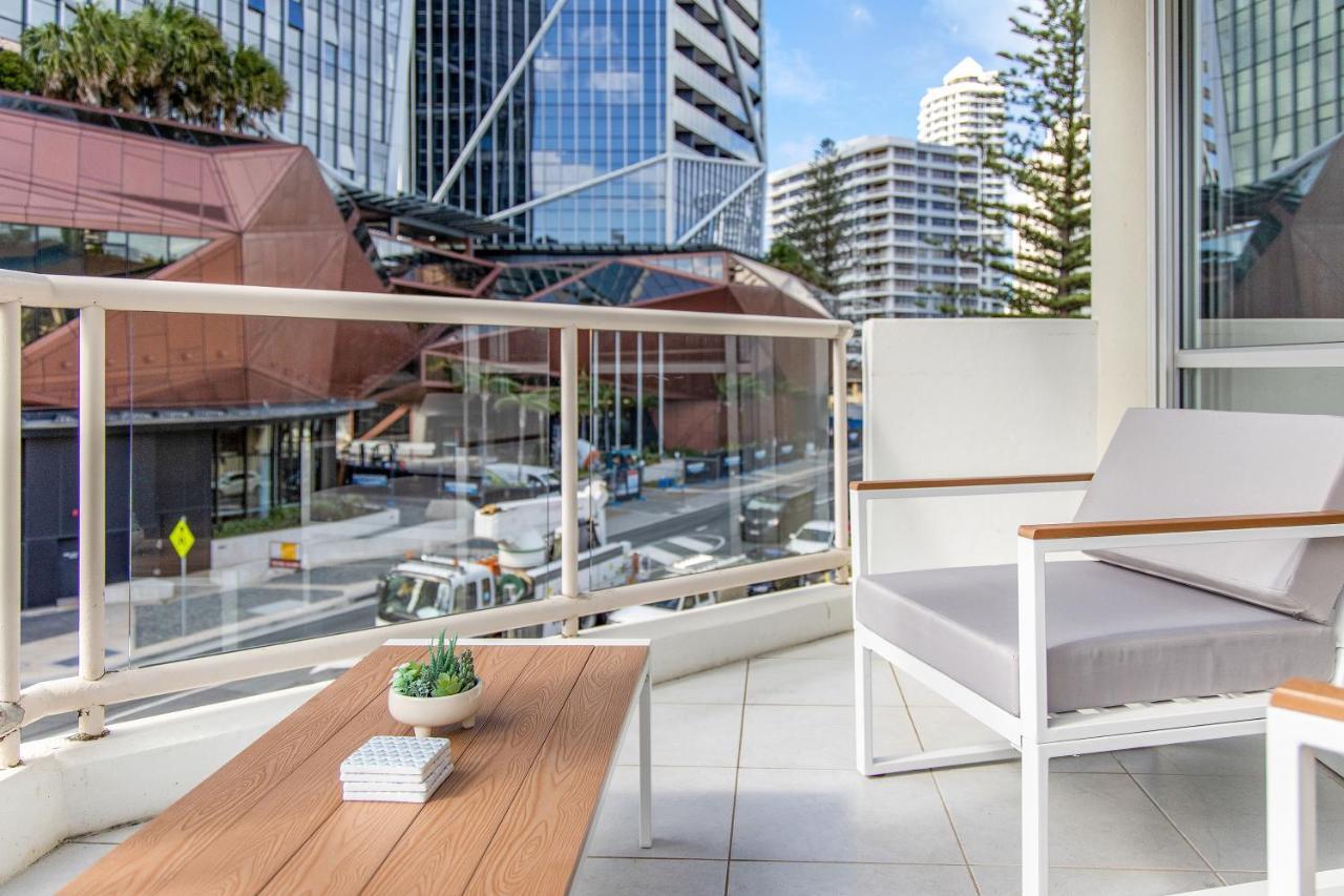 Boutique Beach Pad / Surfers Paradise Gold Coast Eksteriør billede